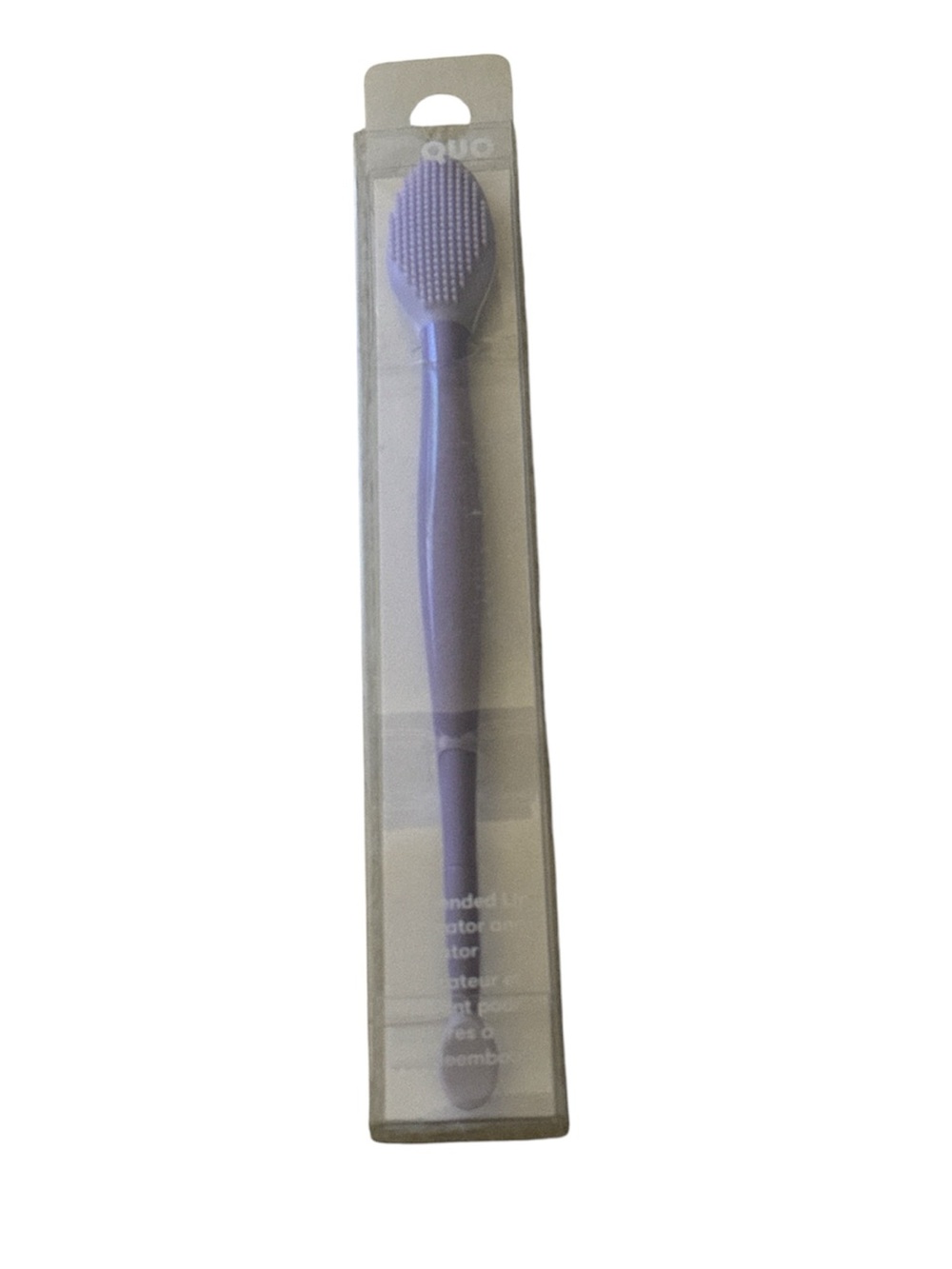 QUO Dual-ended Lip Applicator and Exfoliator